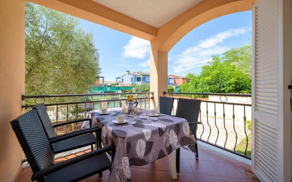 Villa Franka 113 Bašanija Екстериор снимка